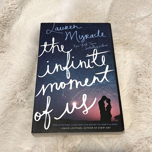 Book - Picture 1 of 4